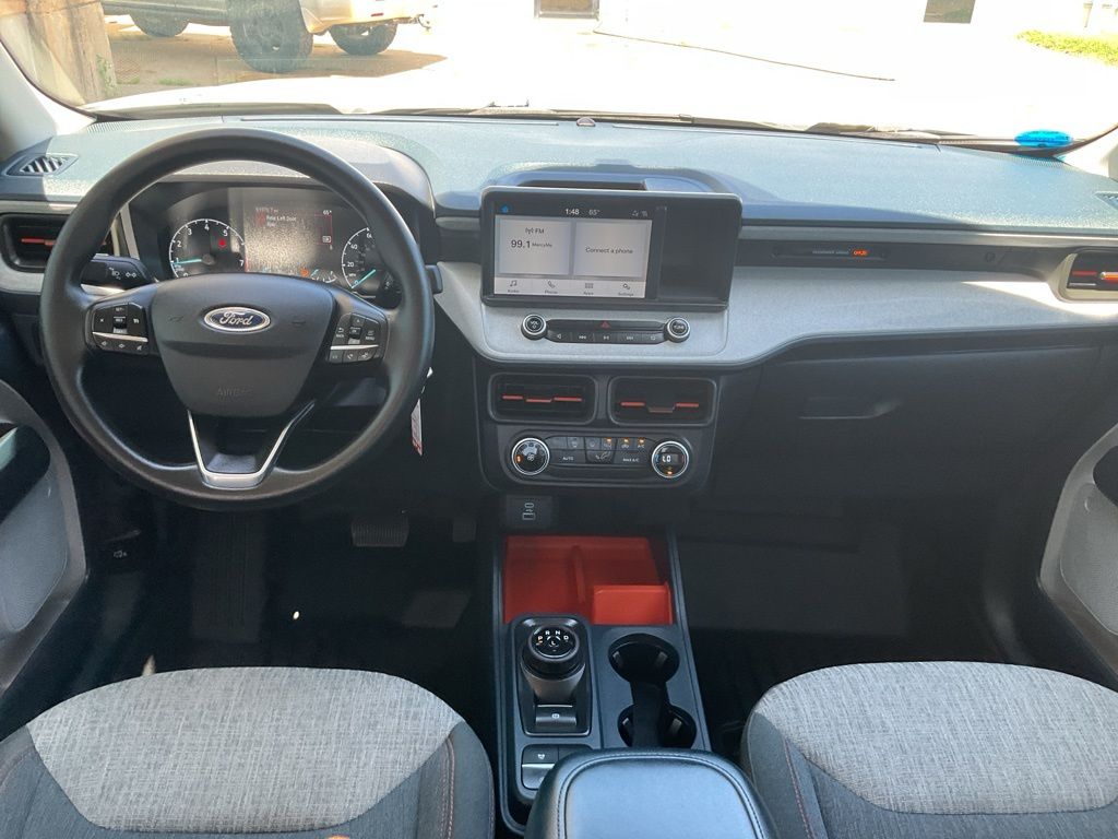 2022 Ford Maverick XLT photo 2