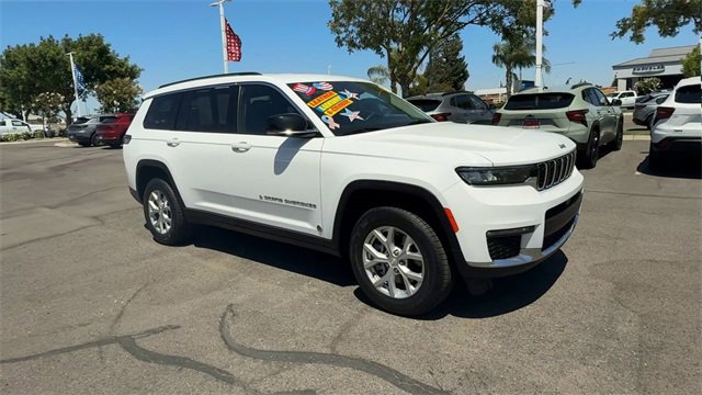 Used 2023 Gaz Jeep Limited image 1