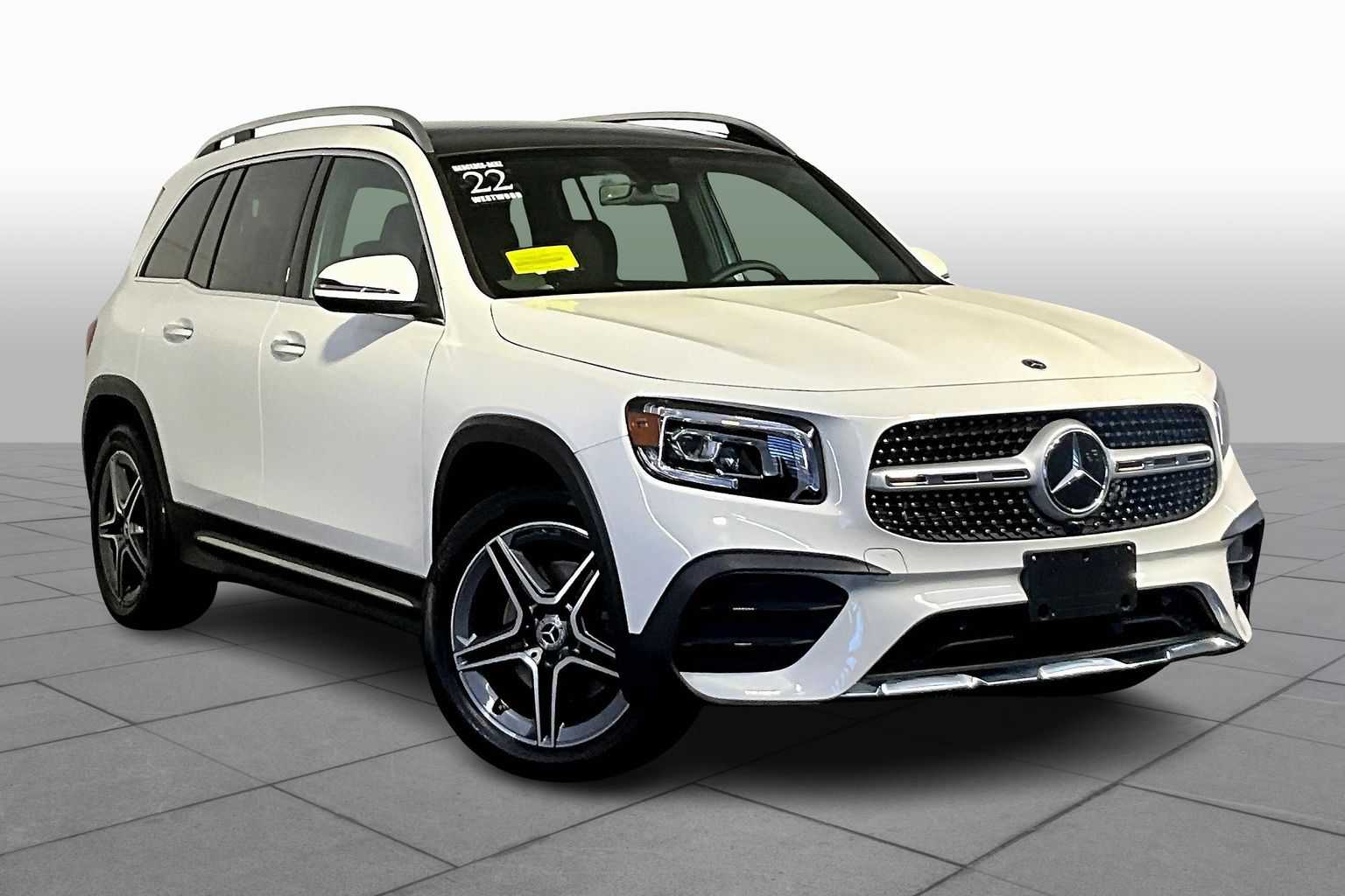 2022 Mercedes Benz GLB 250 4MATIC photo 2