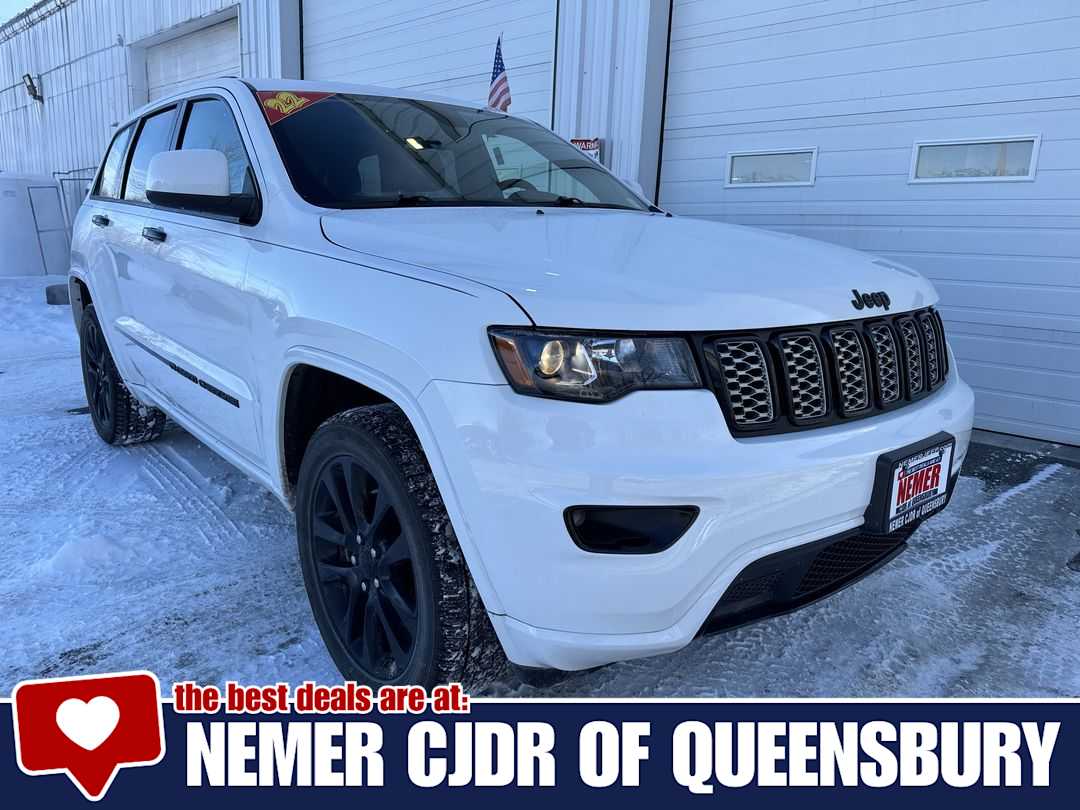 2022 Jeep Grand Cherokee WK Laredo X's photo