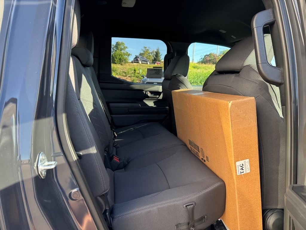 2025 Toyota Tacoma SR5 4x4 Double Cab photo 4
