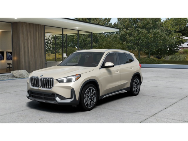 2026 BMW X1 28i's photo
