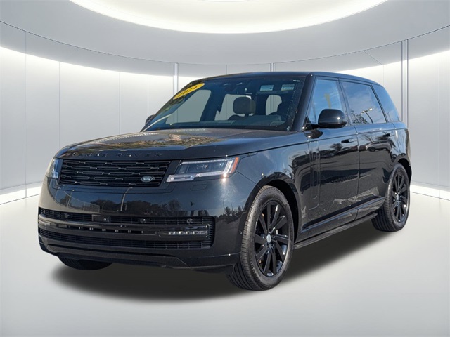 2024 Land Rover Range Rover SE's photo