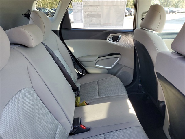 2025 Kia Soul LX photo 25