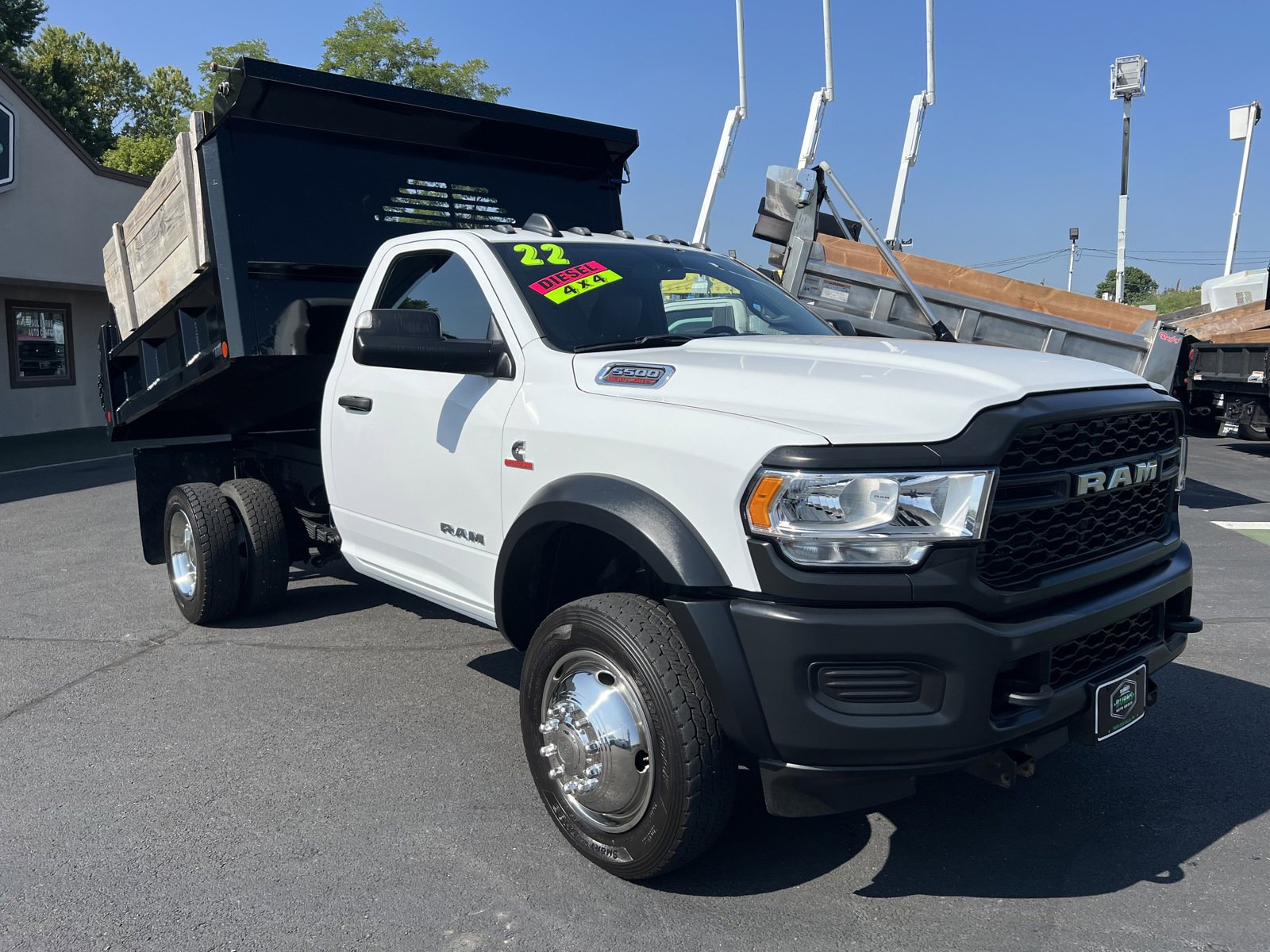 2022 Ram 5500 photo 2