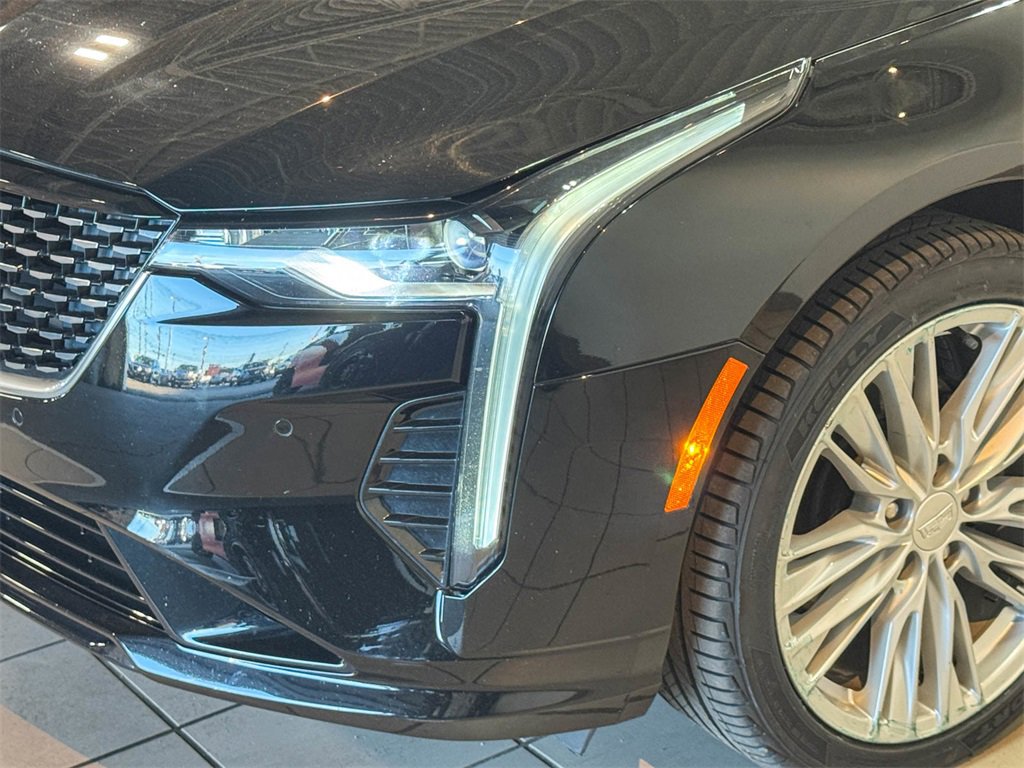 2022 Cadillac CT4 Premium Luxury photo 13