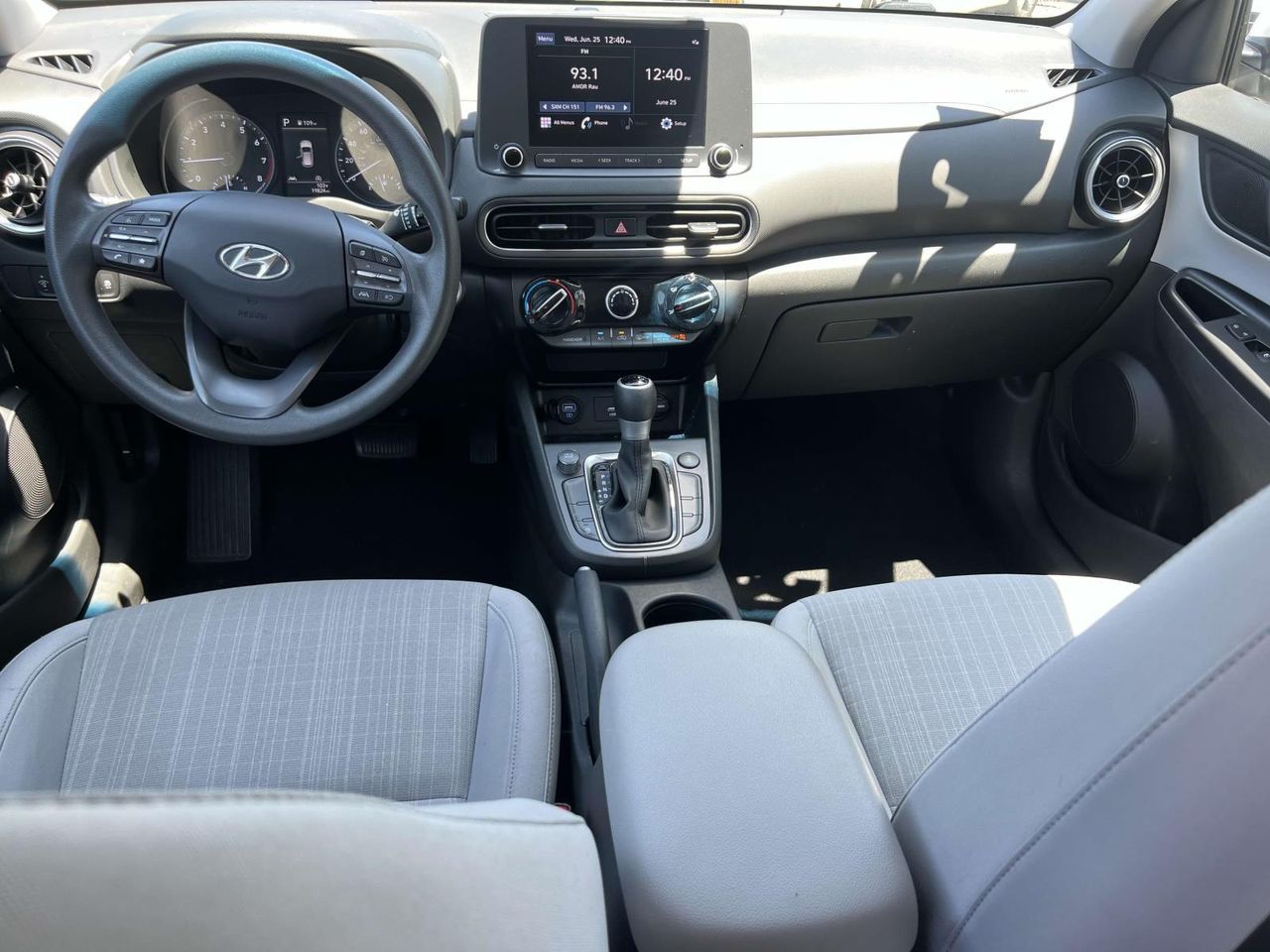 2023 Hyundai Kona SEL photo 10