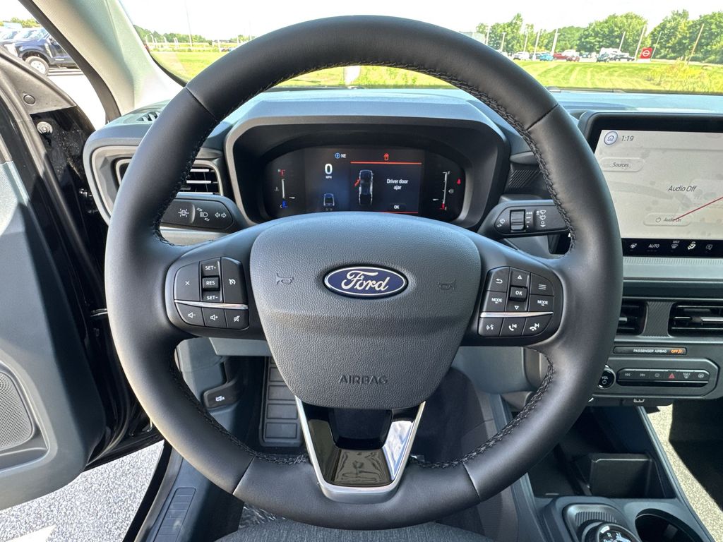 2025 Ford Maverick XLT photo 10