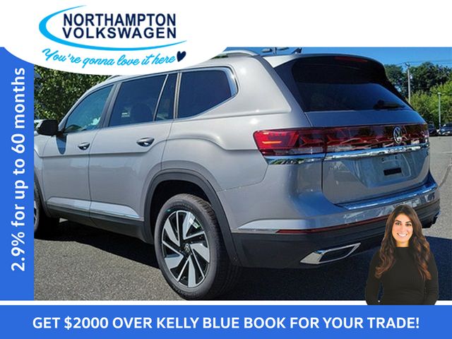 2024 Volkswagen Atlas SEL photo 4