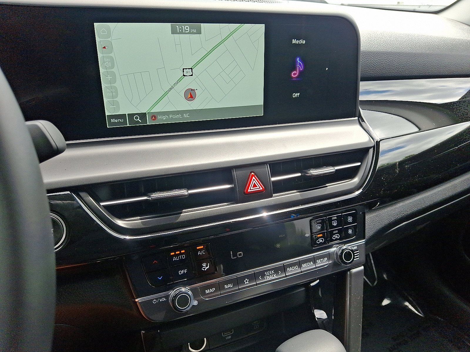 2026 Kia Seltos S photo 8