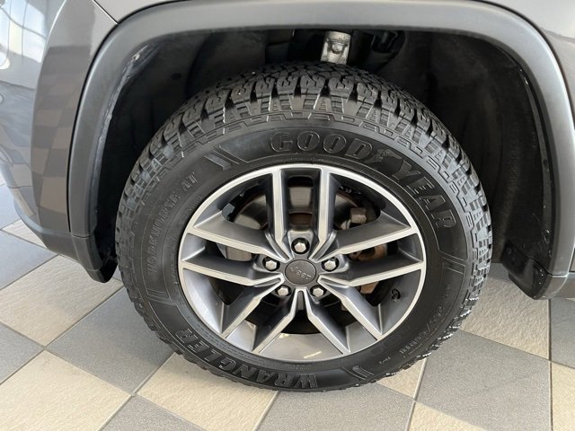 2020 Jeep Grand Cherokee Limited photo 11