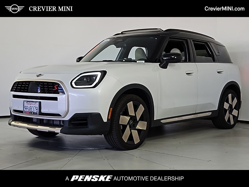 2025 MINI Countryman S's photo