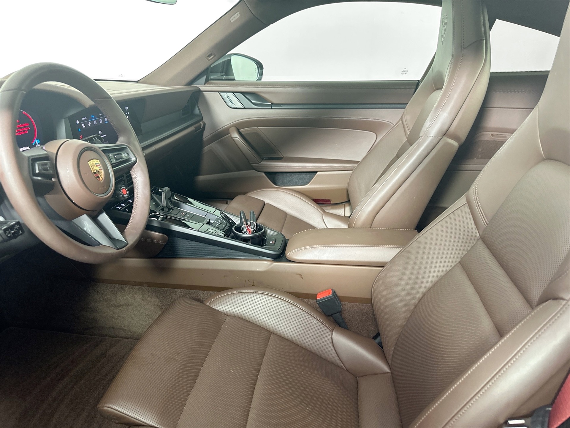 2025 Porsche 911 photo 2