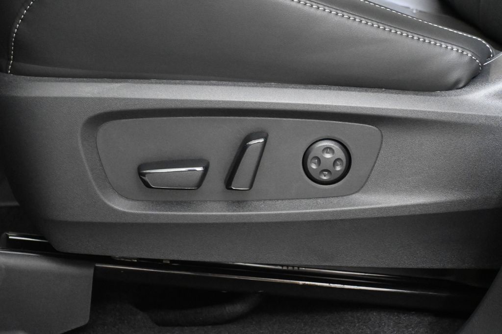 2026 Infiniti QX60 Luxe AWD photo 21