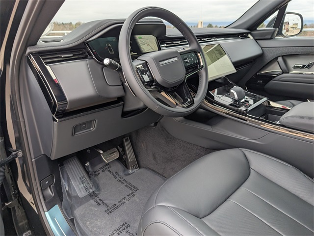 2025 Land Rover Range Rover Sport SE photo 7