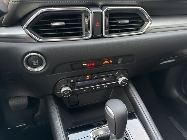 2025 Mazda CX-5 2.5 S Preferred photo 16