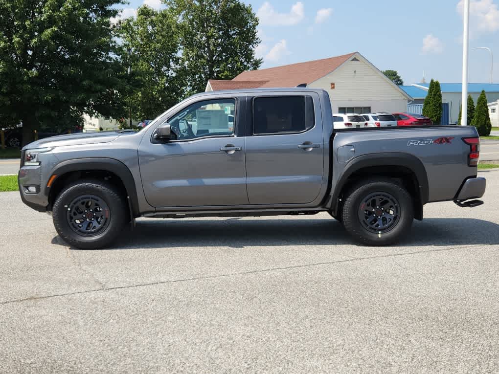 2025 Nissan Frontier Crew Cab PRO-4X photo 5
