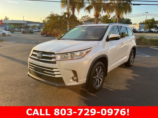 2017 Toyota Highlander XLE photo 32