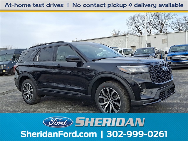 2026 Ford Explorer ST-LINE's photo