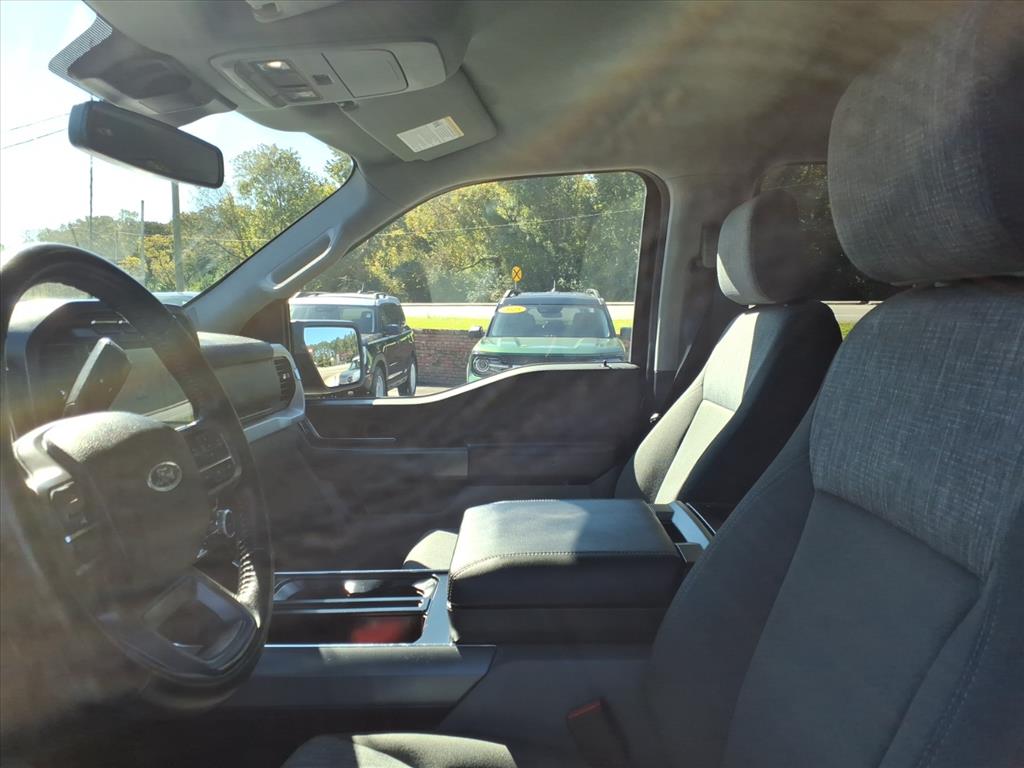 2022 Ford F-150 XLT photo 4
