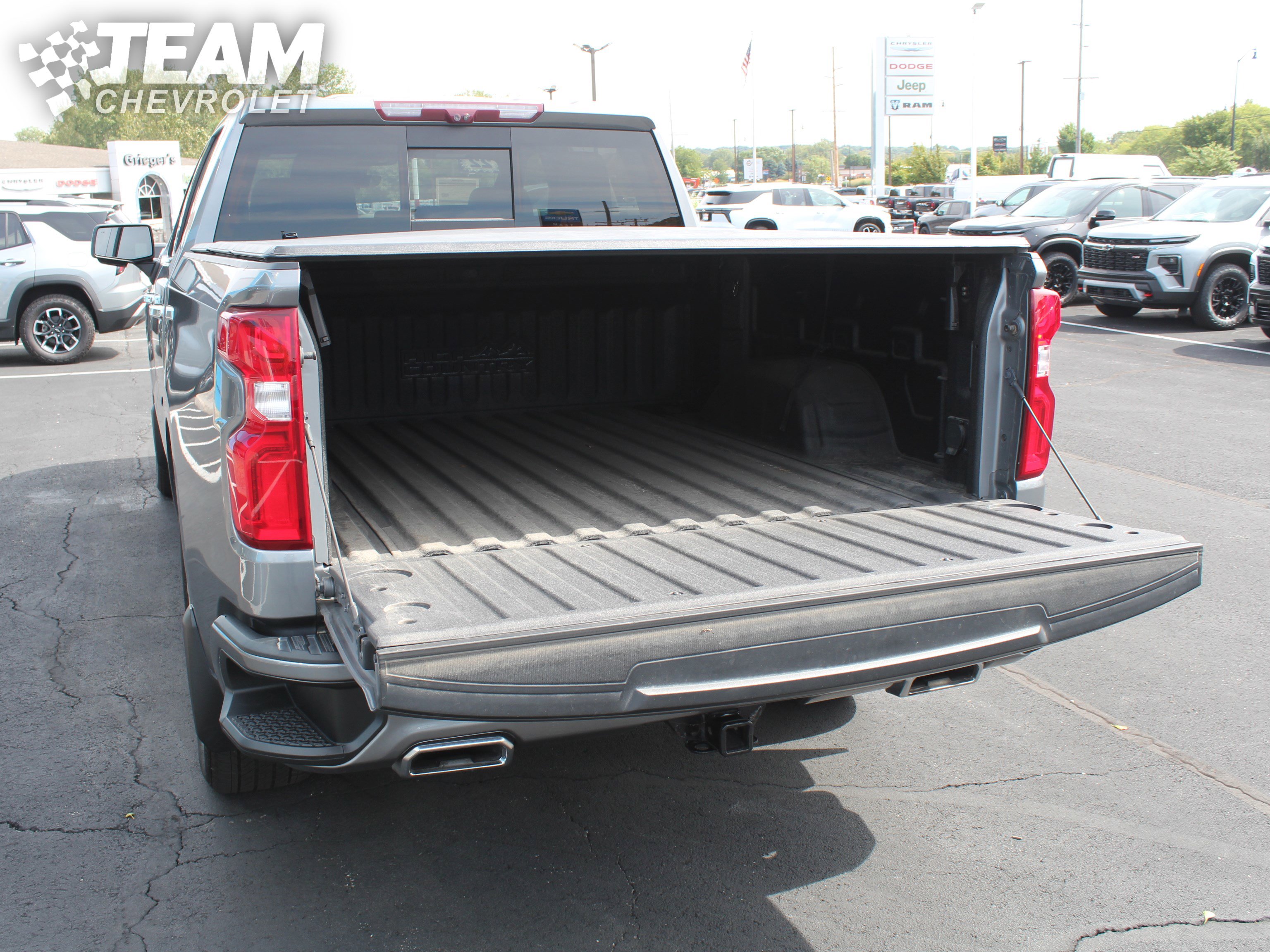2022 Chevrolet Silverado 1500 High Country photo 30