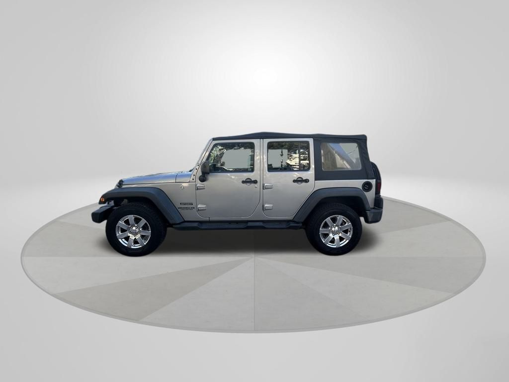 2017 Jeep Wrangler Unlimited Sport photo 4