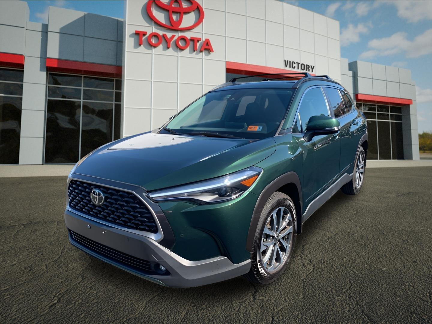 2022 Toyota Corolla Cross XLE photo 4