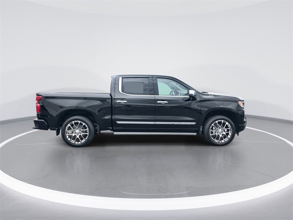 2026 Chevrolet Silverado 1500 High Country photo 9