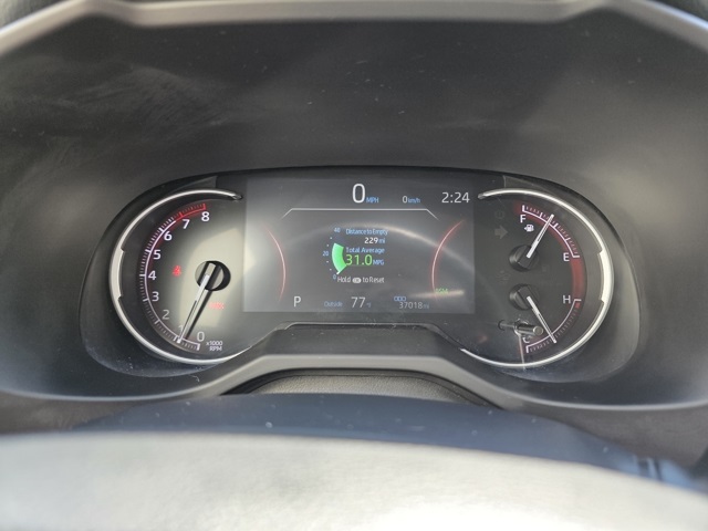2024 Toyota RAV4 XLE photo 16