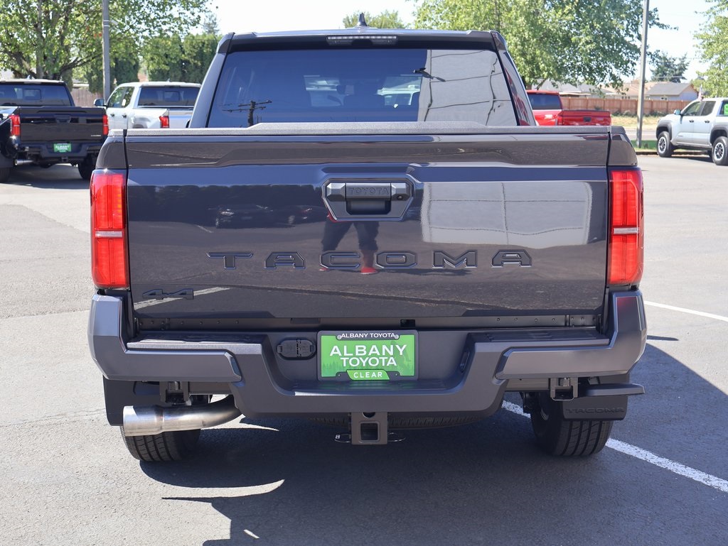 2025 Toyota Tacoma SR5 4x4 Double Cab photo 5