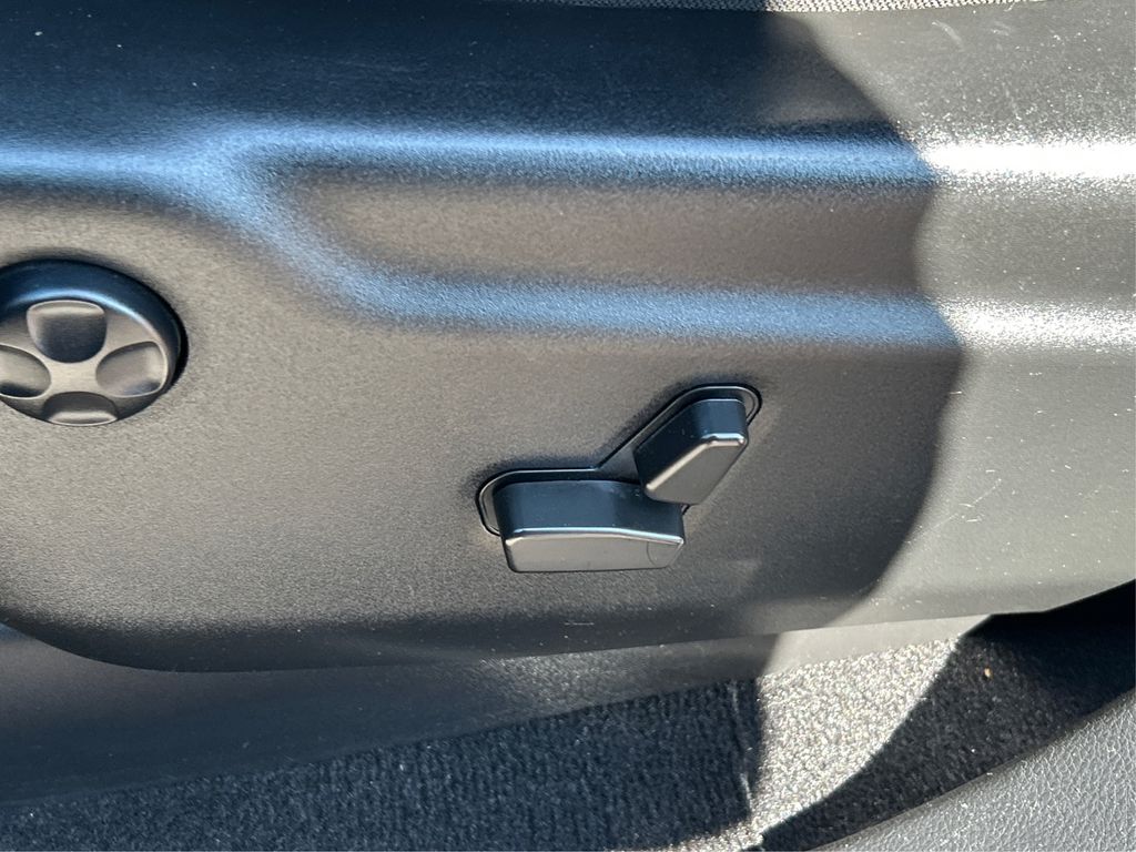 2021 Jeep Grand Cherokee Laredo E photo 35