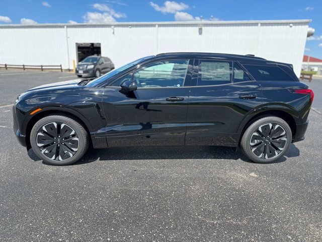 2025 Chevrolet Blazer EV RS photo 2