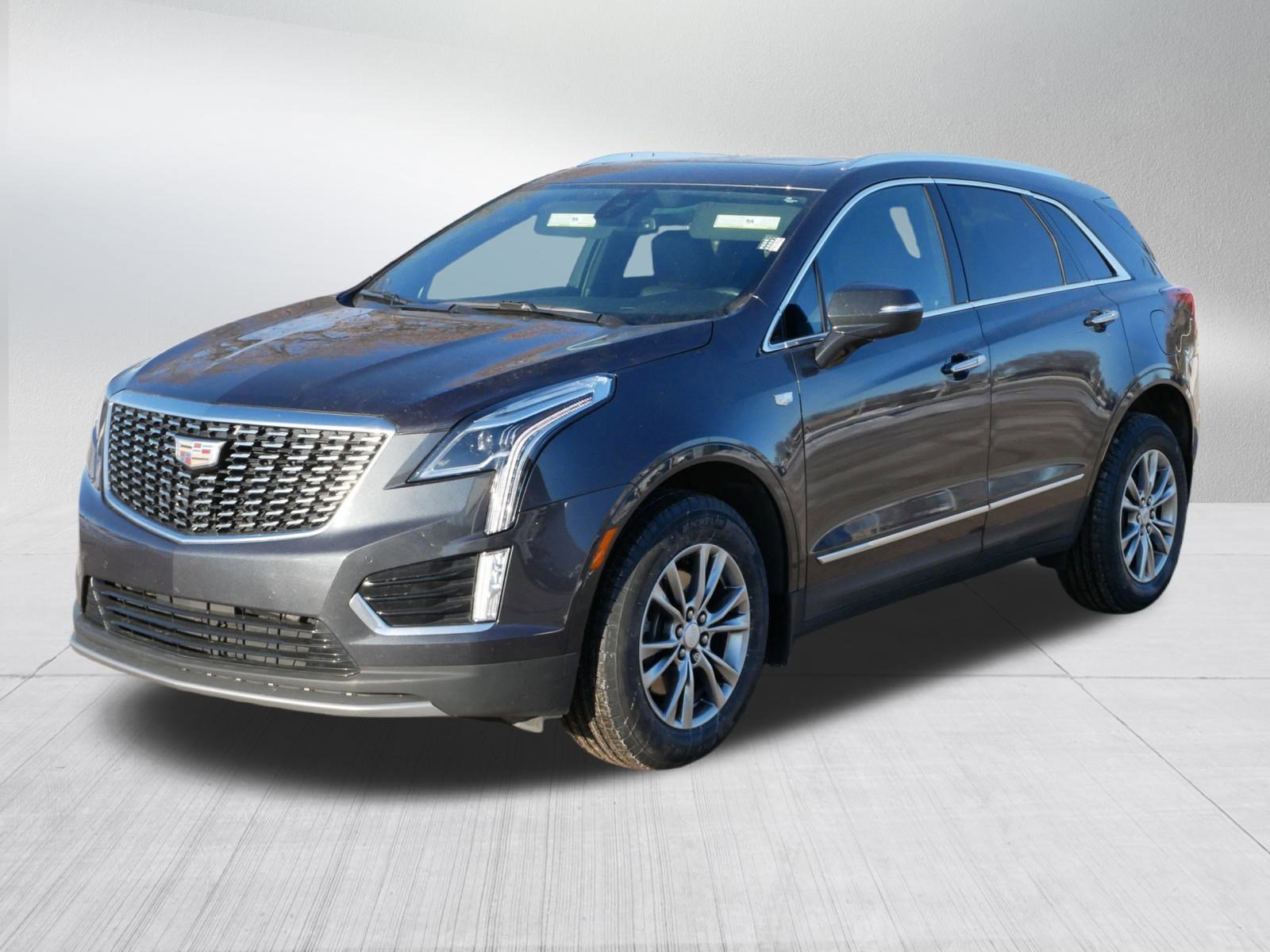 Certified 2022 Cadillac XT5 Premium Luxury with VIN 1GYKNDR46NZ174269 for sale in Vadnais Heights, Minnesota