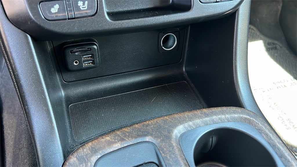 2021 Gmc Canyon Denali photo 12