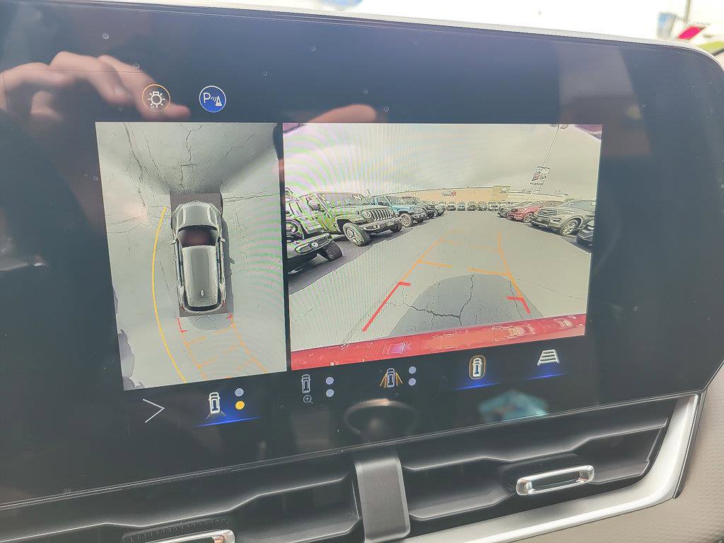 2025 CHEVROLET EQUINOX - Image 17