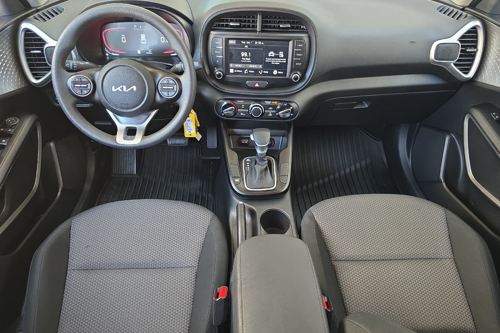 2024 Kia Soul LX S photo 14