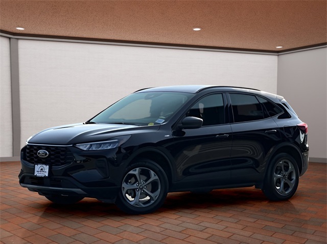 2025 Ford Escape ST-Line photo 3