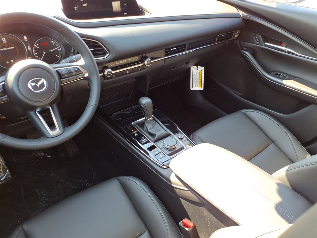 2025 Mazda CX-30 2.5 S Preferred photo 4