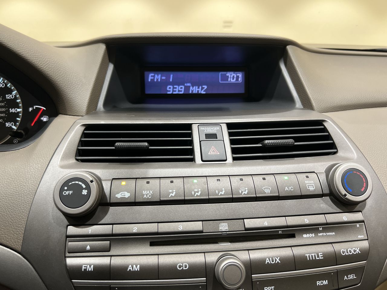 2009 Honda Accord LX photo 44