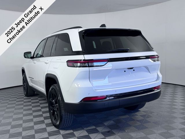 2025 Jeep Grand Cherokee Altitude X photo 4