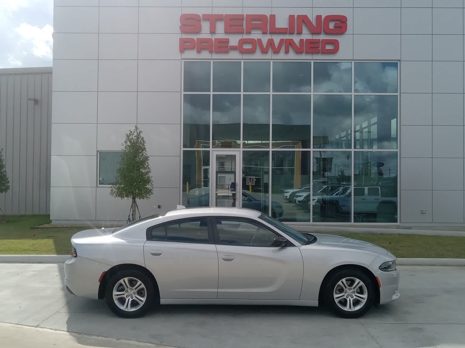 2023 Dodge Charger SXT's photo