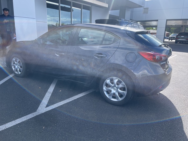 2015 Mazda Mazda3 i Sport photo 4