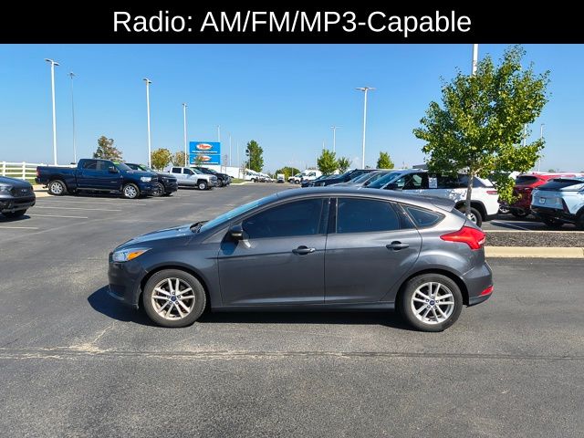 2018 Ford Focus SE photo 6
