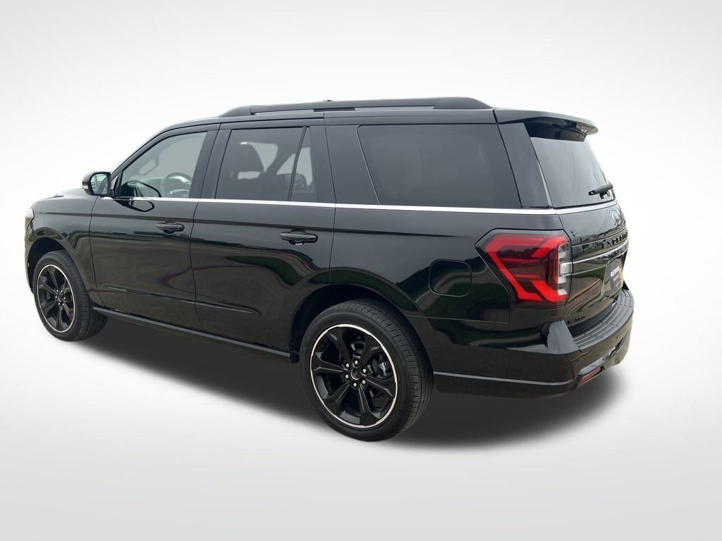 2024 Ford Expedition Limited photo 3
