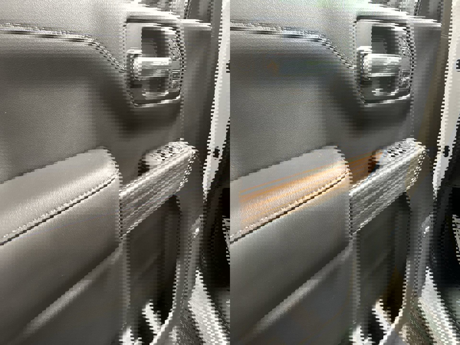 2019 Chevrolet Silverado 1500 High Country photo 20