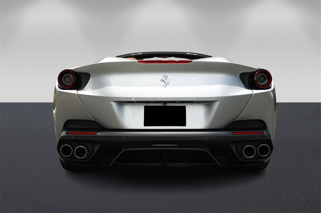 2019 Ferrari Portofino Base photo 4