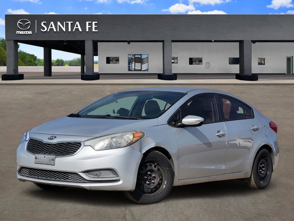 2015 Kia Forte LX's photo