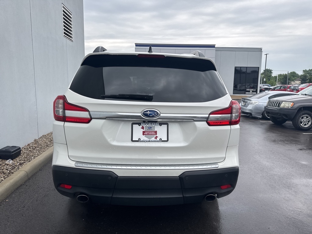 2022 Subaru Ascent Limited photo 3