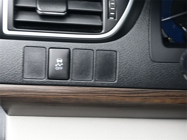 2016 Toyota Camry LE photo 20