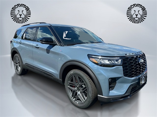 2025 Ford Explorer ST-Line photo 3